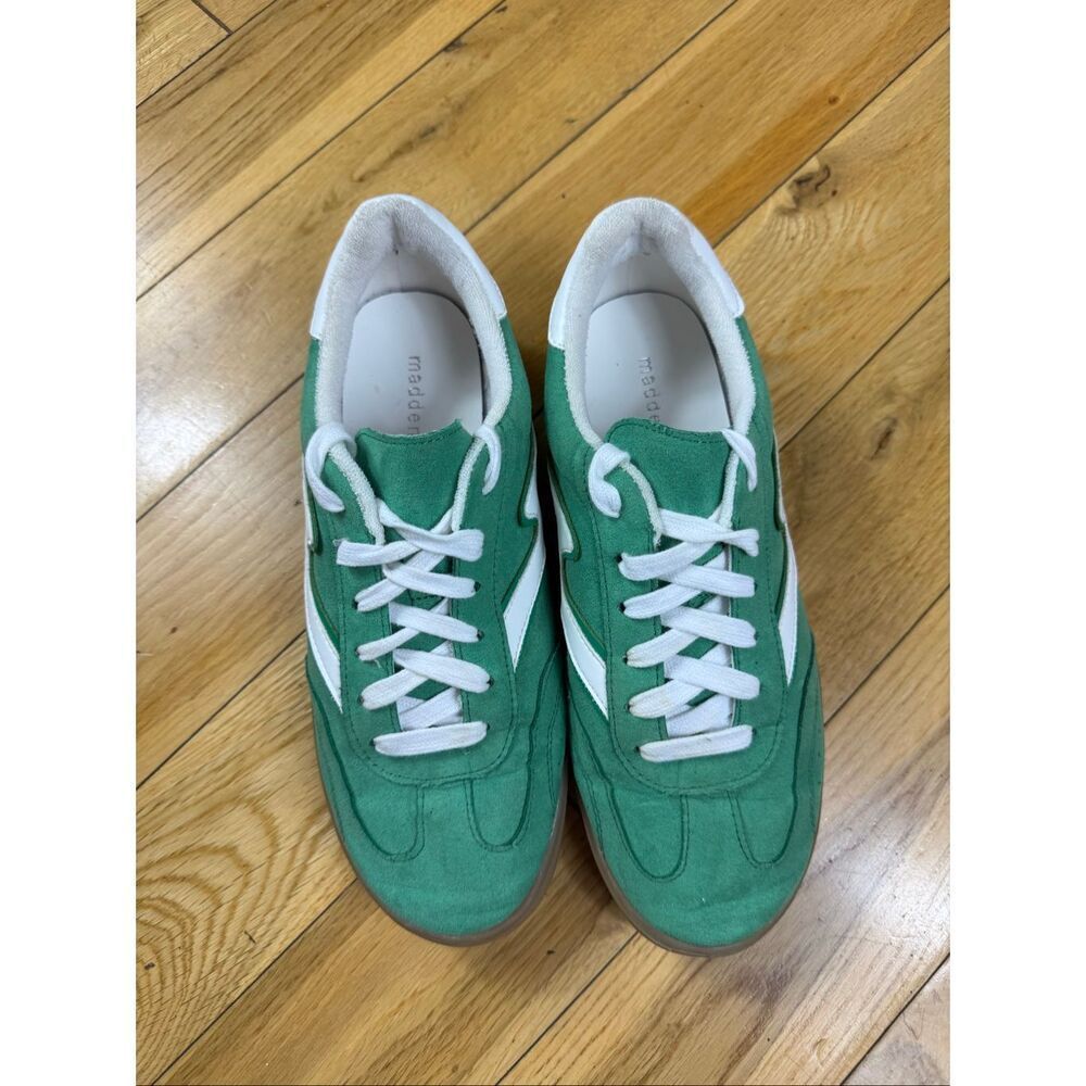 Madden Girl Womens Green Tennis Shoes Size 8M